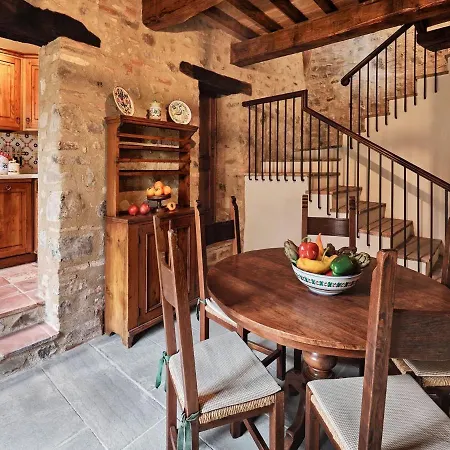 Vakantiehuis Charming House In Umbria With Pool And Garden Monte Castelli