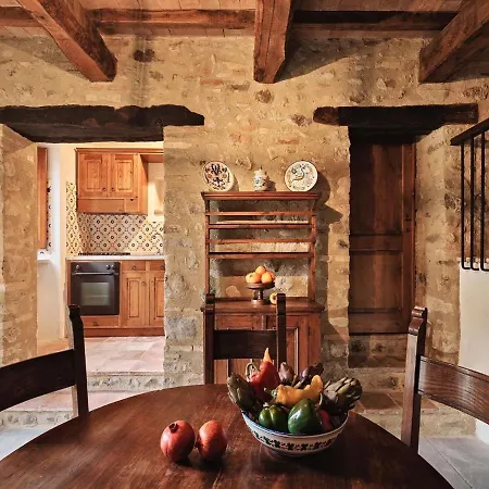 Vakantiehuis Charming House In Umbria With Pool And Garden Monte Castelli